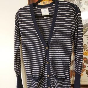 Long, boyfriend style cardigan